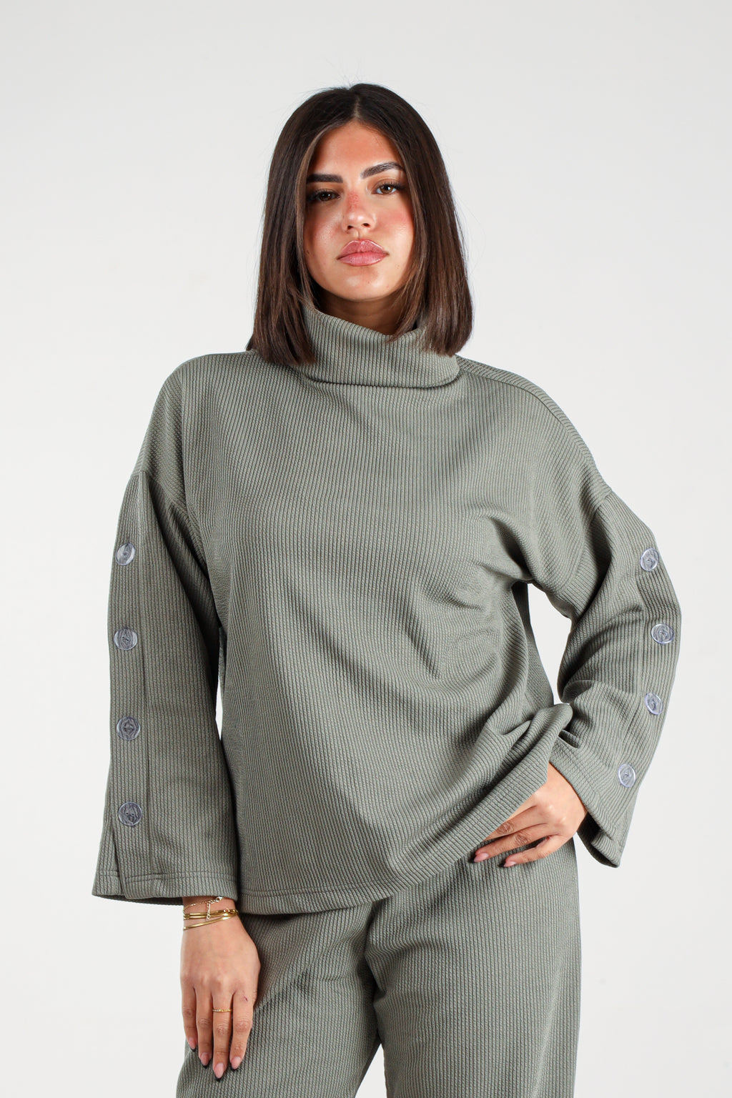 Ribbed Button-Detail Set