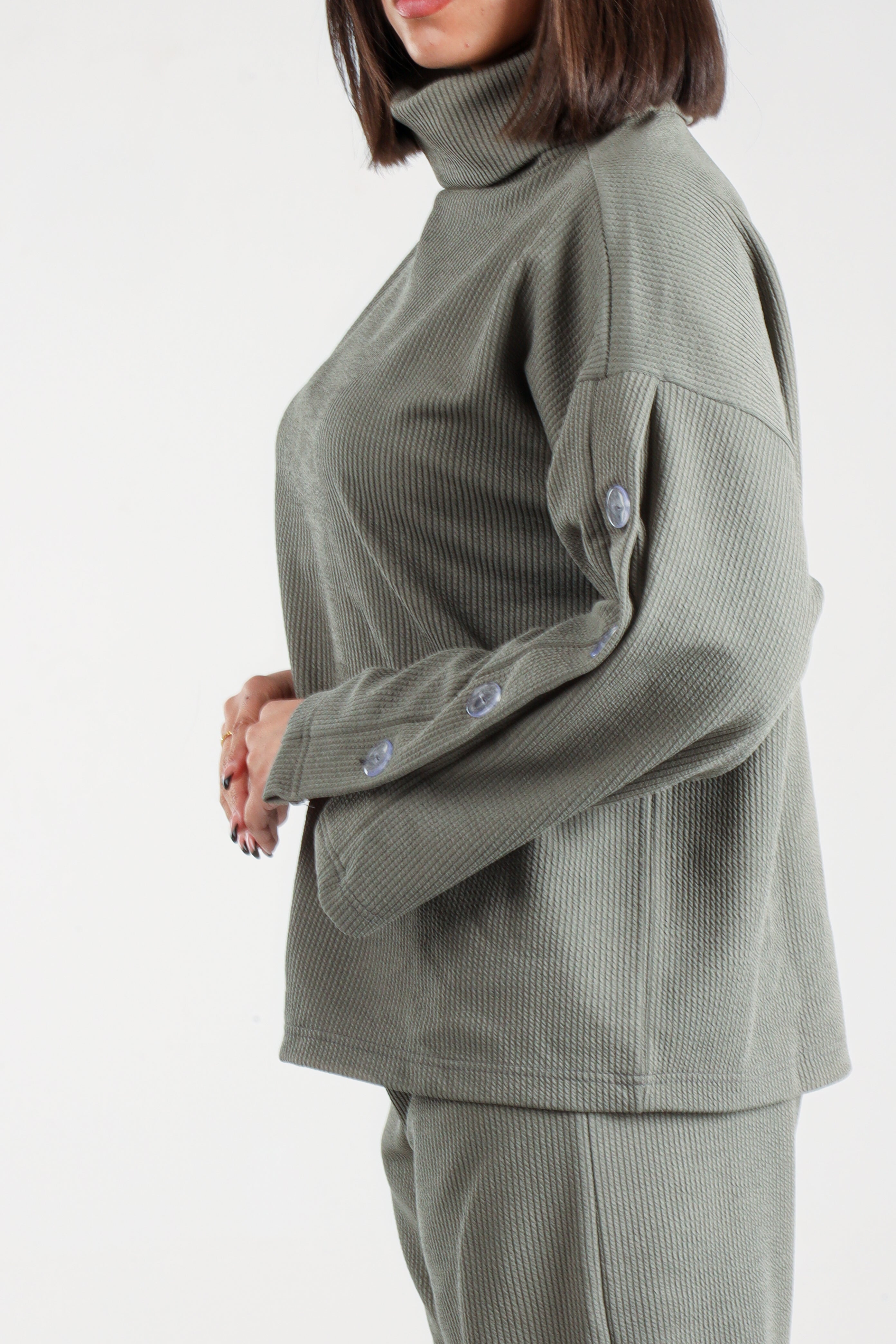 Ribbed Button-Detail Set